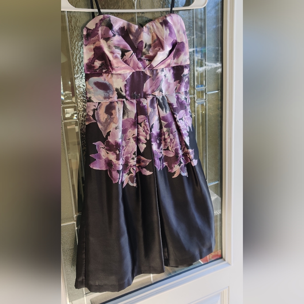 BCX Strapless Juniors Dress in Purple and Black Floral Size 3 - Picture 3 of 14